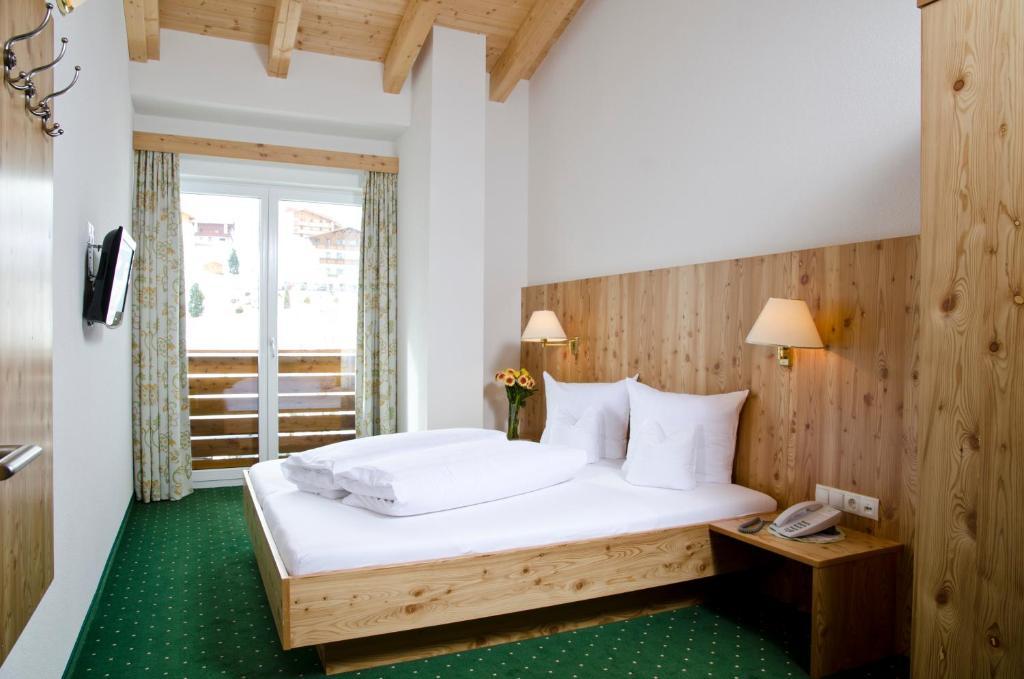 Berghotel Rasis Galtür Εξωτερικό φωτογραφία