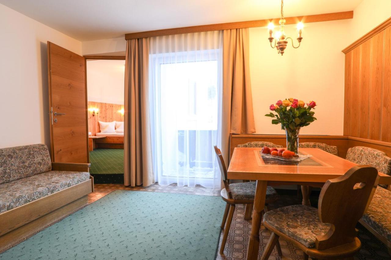 Berghotel Rasis Galtür Εξωτερικό φωτογραφία
